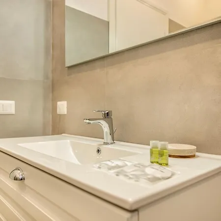 Apartment Borghese - *